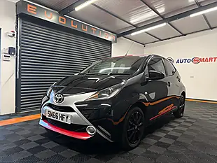 Used 2017 Toyota Aygo X-Press Black - Interior and Exterior details 13