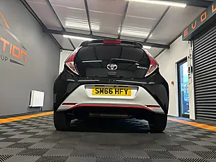 Used 2017 Toyota Aygo X-Press Black - Interior and Exterior details 17