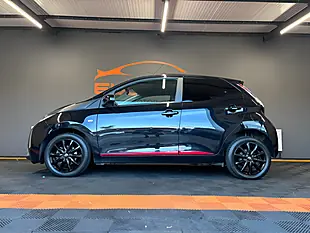 Used 2017 Toyota Aygo X-Press Black - Interior and Exterior details 4