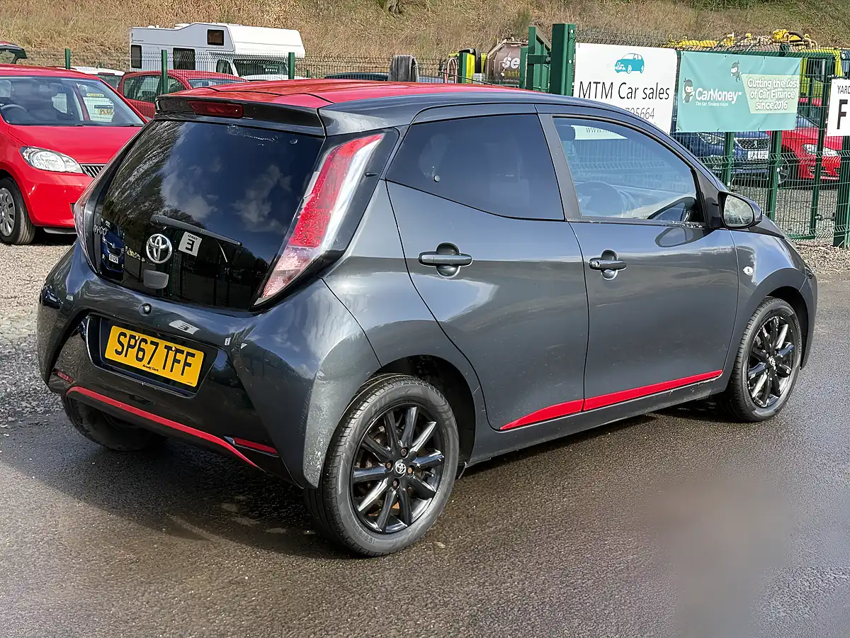Used 2017 Toyota Aygo X-Press Grey - Interior and Exterior details 6