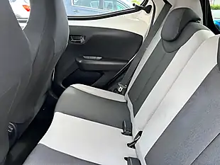 Used 2017 Toyota Aygo X-Press White - Interior and Exterior details 11