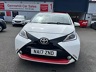 Used 2017 Toyota Aygo X-Press White - Interior and Exterior details 6