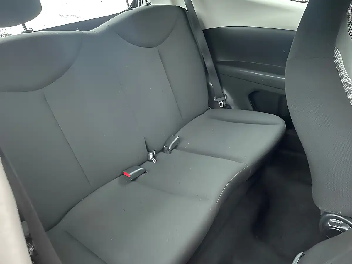 Used 2017 Toyota Aygo X Red - Interior and Exterior details 12