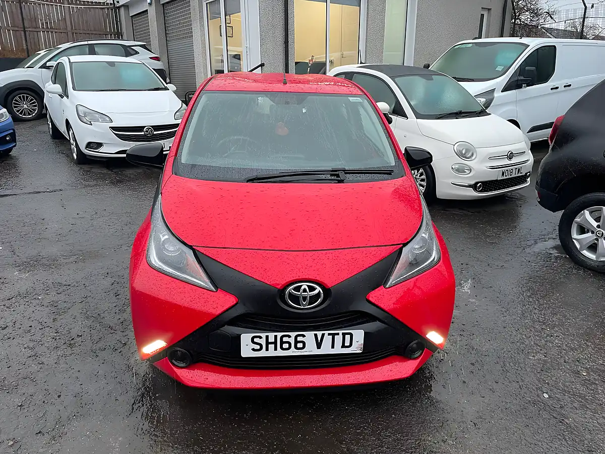 Used 2017 Toyota Aygo X Red - Interior and Exterior details 2