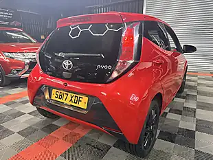 Used 2017 Toyota Aygo X-Style Red - Interior and Exterior details 10