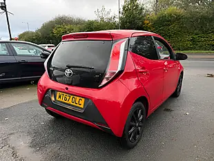 Used 2017 Toyota Aygo X-Style Red - Interior and Exterior details 2