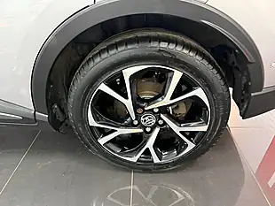 Used 2017 Toyota C-Hr Dynamic Silver - Interior and Exterior details 13