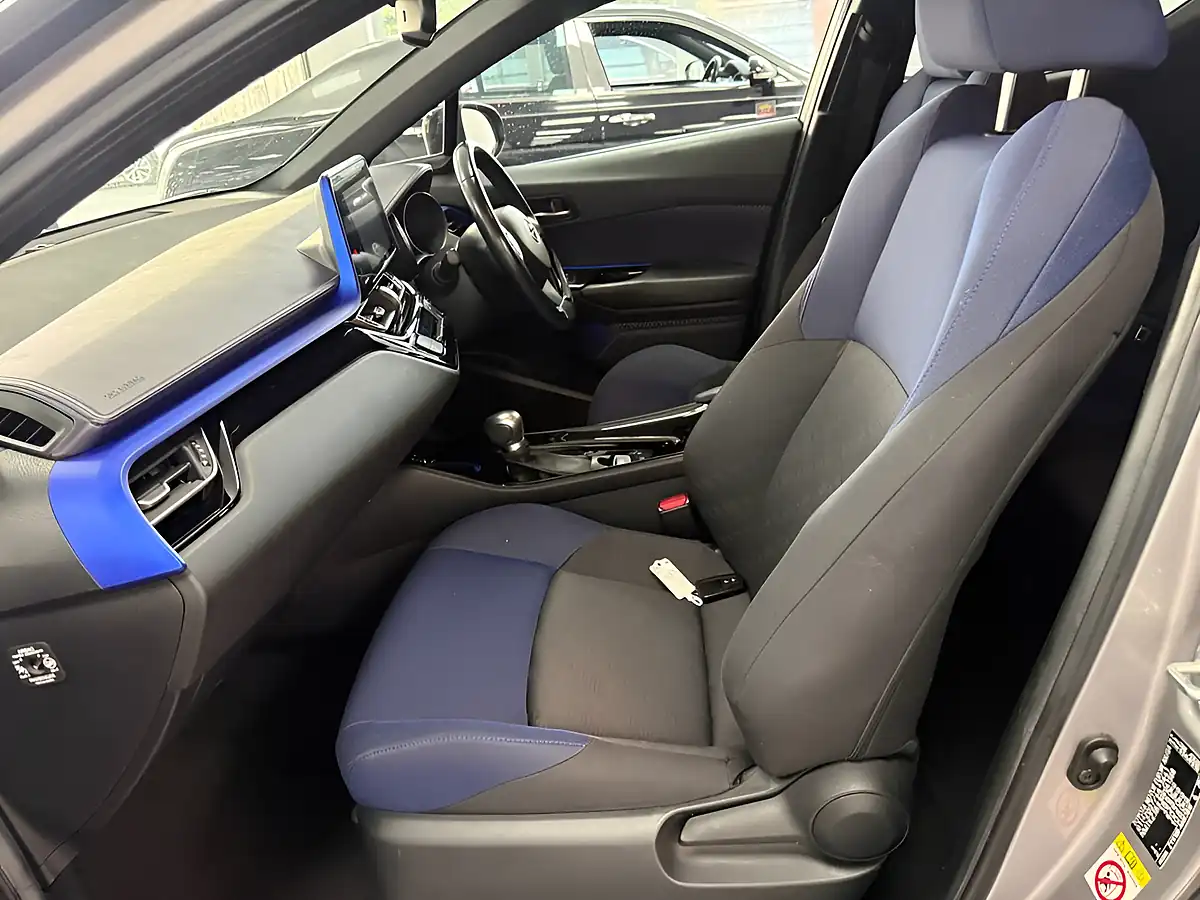 Used 2017 Toyota C-Hr Dynamic Silver - Interior and Exterior details 15