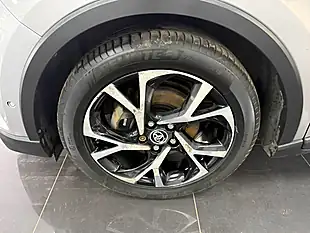 Used 2017 Toyota C-Hr Dynamic Silver - Interior and Exterior details 18