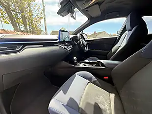 Used 2017 Toyota C-Hr Dynamic Silver - Interior and Exterior details 13