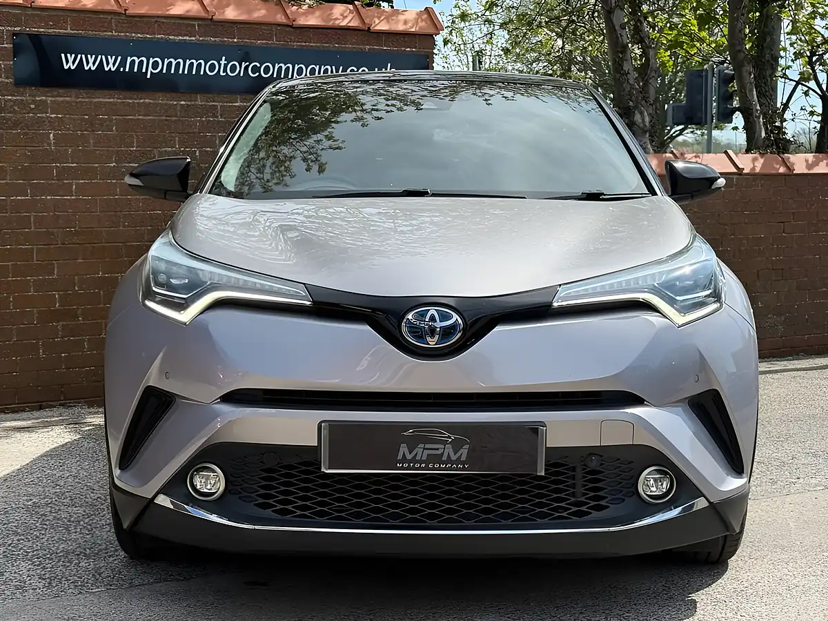 Used 2017 Toyota C-Hr Dynamic Silver - Interior and Exterior details 7
