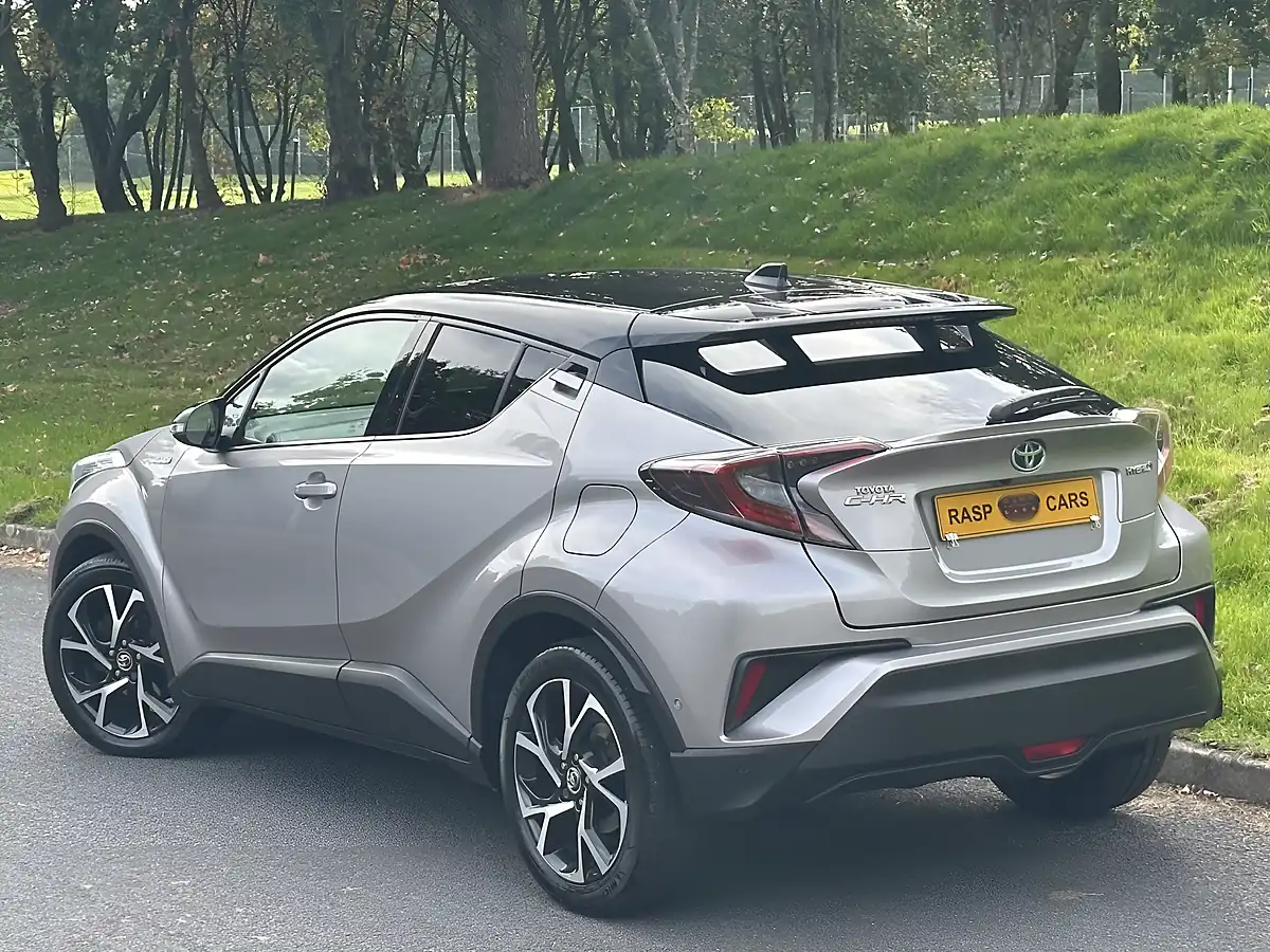 Used 2017 Toyota C-Hr Dynamic Silver - Interior and Exterior details 14
