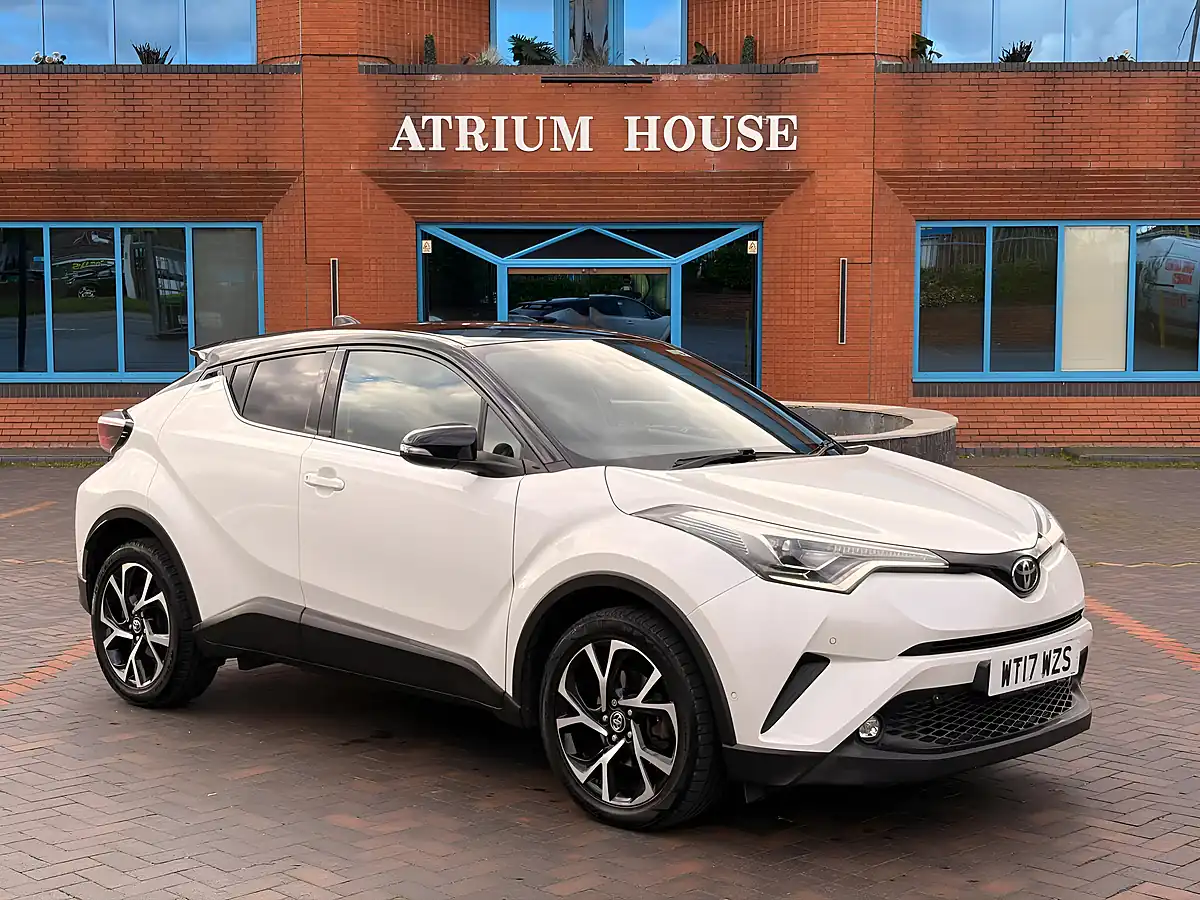 Used 2017 Toyota C-Hr Dynamic White - Interior and Exterior details 2