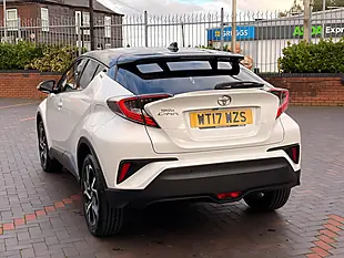 Used 2017 Toyota C-Hr Dynamic White - Interior and Exterior details 9