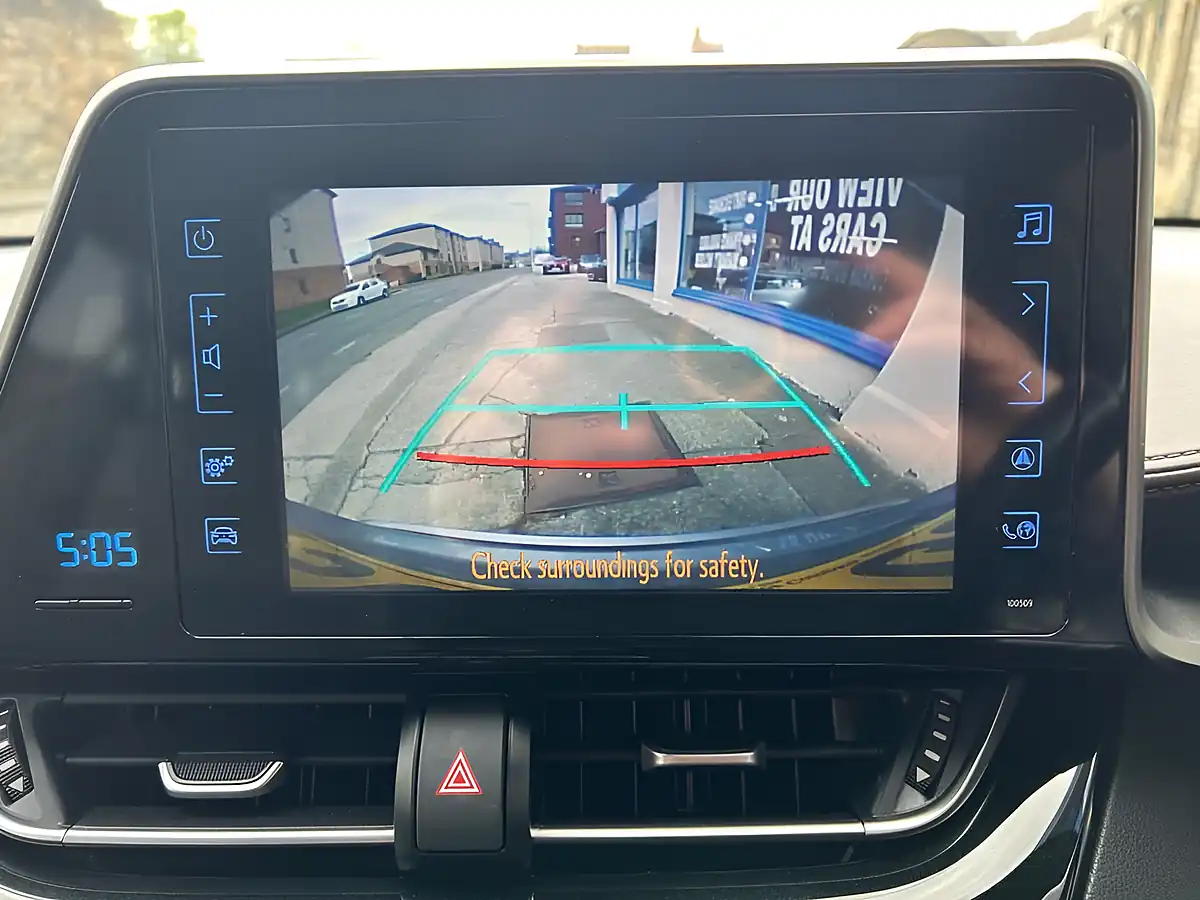 Used 2017 Toyota C-Hr Excel Silver - Interior and Exterior details 20