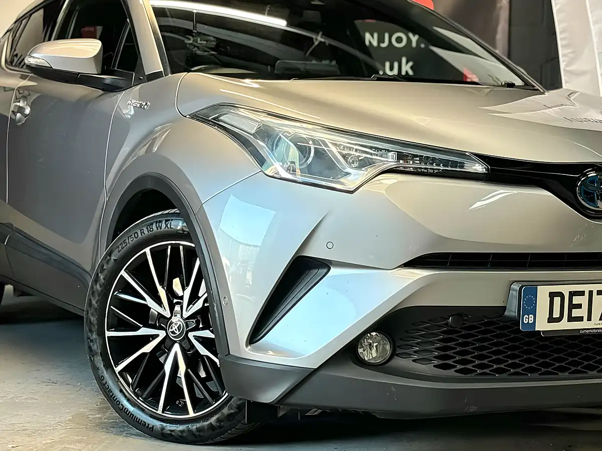 Used 2017 Toyota C-Hr Excel Silver - Interior and Exterior details 6