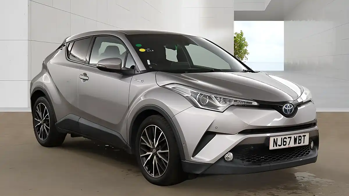 Used 2017 Toyota C-Hr Excel Silver - Front View