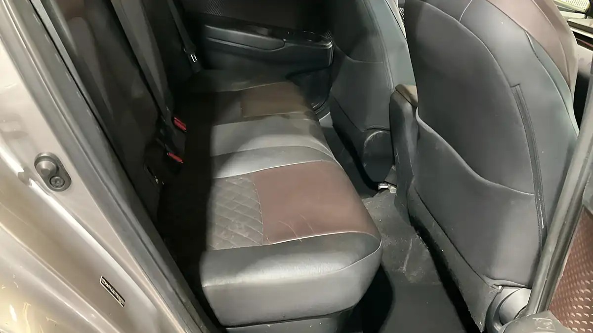 Used 2017 Toyota C-Hr Excel Silver - Interior and Exterior details 10