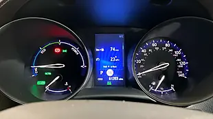 Used 2017 Toyota C-Hr Excel Silver - Interior and Exterior details 12