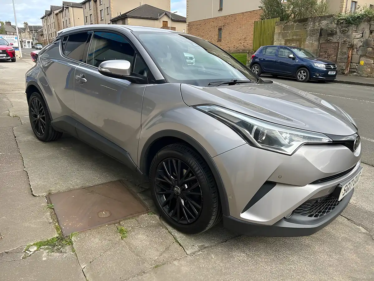 Used 2017 Toyota C-Hr Excel Silver - Interior and Exterior details 16