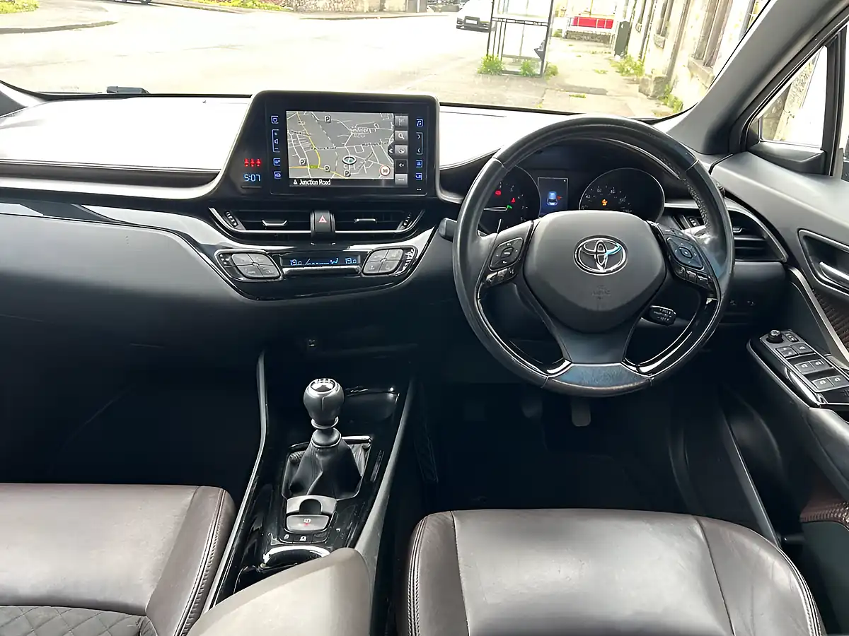 Used 2017 Toyota C-Hr Excel Silver - Interior and Exterior details 4