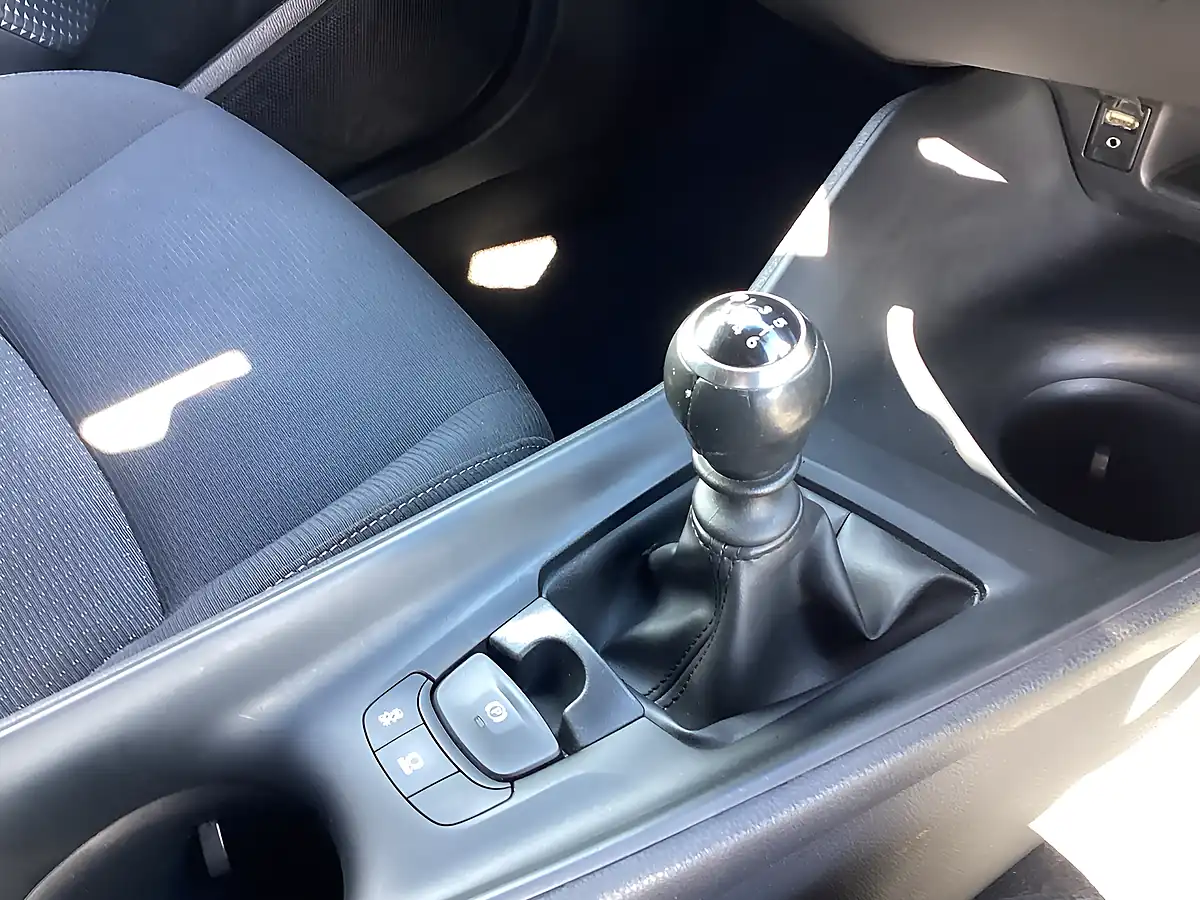 Used 2017 Toyota C-Hr Icon Silver - Interior and Exterior details 12