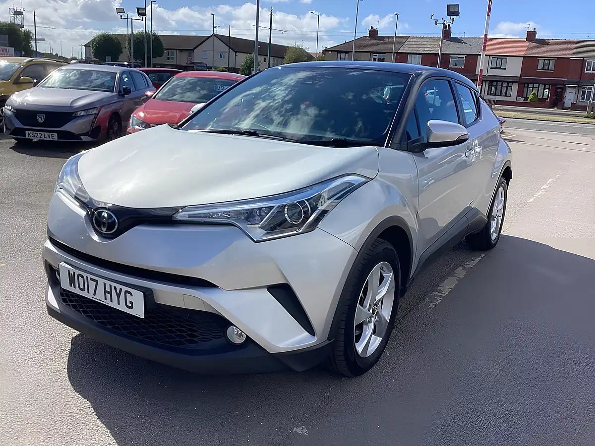 Used 2017 Toyota C-Hr Icon Silver - Interior and Exterior details 3