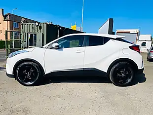 Used 2017 Toyota C-Hr Icon White - Interior and Exterior details 10