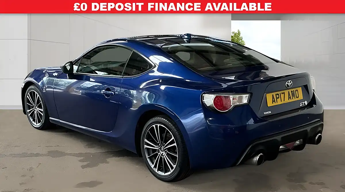 Used 2017 Toyota GT86 Coupe Blue - Interior and Exterior details 3