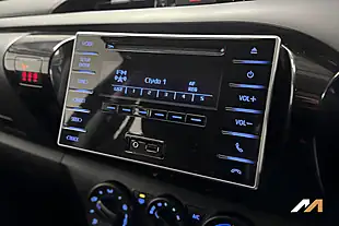 Used 2017 Toyota Hilux Active Green - Interior and Exterior details 16