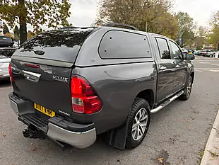 2017 Toyota Hilux Invincible 2.4 D-4D