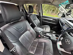 Used 2017 Toyota Hilux Invincible X Black - Interior and Exterior details 13