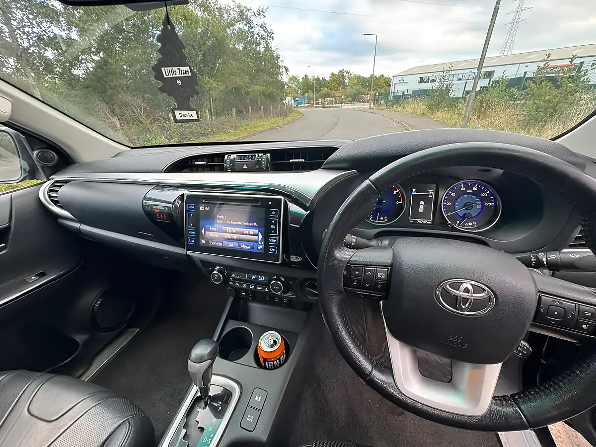Used 2017 Toyota Hilux Invincible X Black - Interior and Exterior details 15