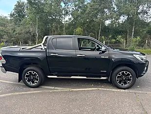 Used 2017 Toyota Hilux Invincible X Black - Interior and Exterior details 5