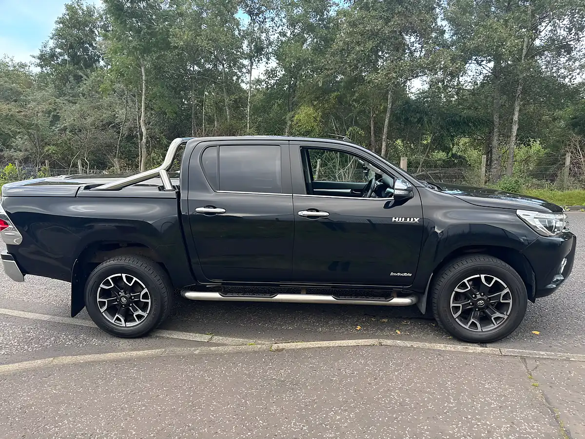 Used 2017 Toyota Hilux Invincible X Black - Interior and Exterior details 5