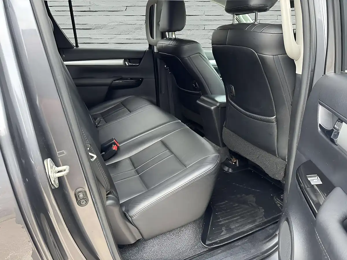 Used 2017 Toyota Hilux Invincible X Grey - Interior and Exterior details 16
