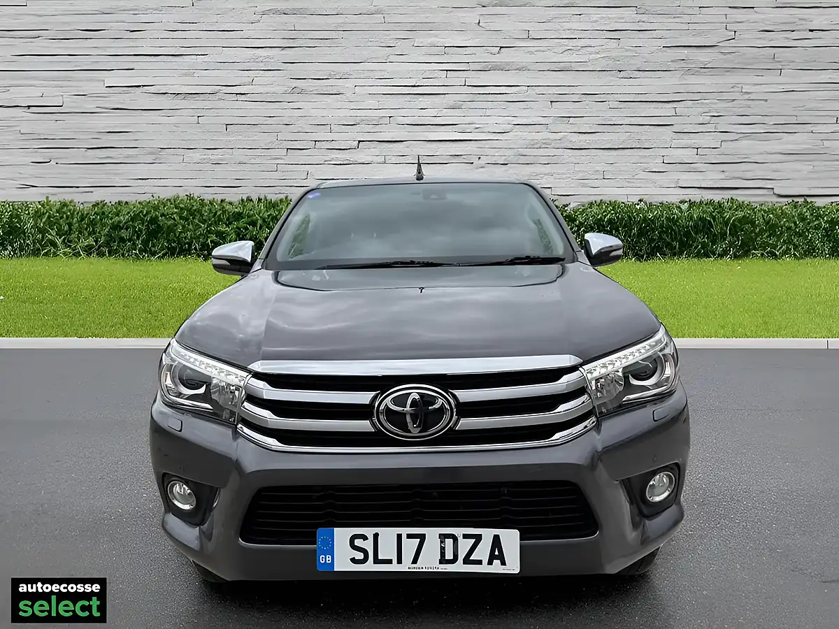 Used 2017 Toyota Hilux Invincible X Grey - Interior and Exterior details 2