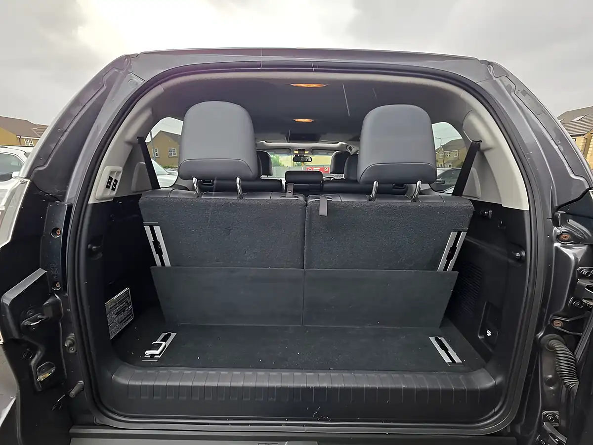 Used 2017 Toyota Land Cruiser Invincible X Grey - Interior and Exterior details 13
