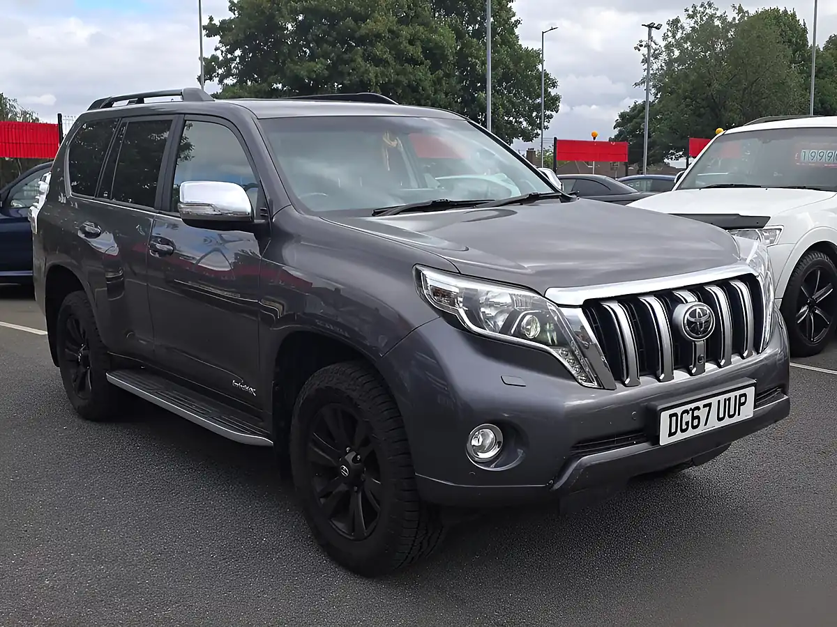 Used 2017 Toyota Land Cruiser Invincible X Grey - Interior and Exterior details 4