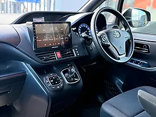 Used 2017 Toyota Noah Black - Interior and Exterior details 3