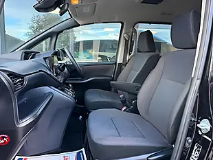 Used 2017 Toyota Noah Black - Interior and Exterior details 4