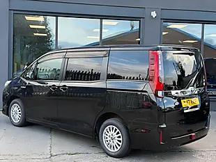Used 2017 Toyota Noah Black - Interior and Exterior details 6