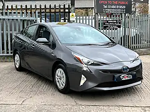 Used 2017 Toyota Prius Business Edition Plus Grey - Interior and Exterior details 5