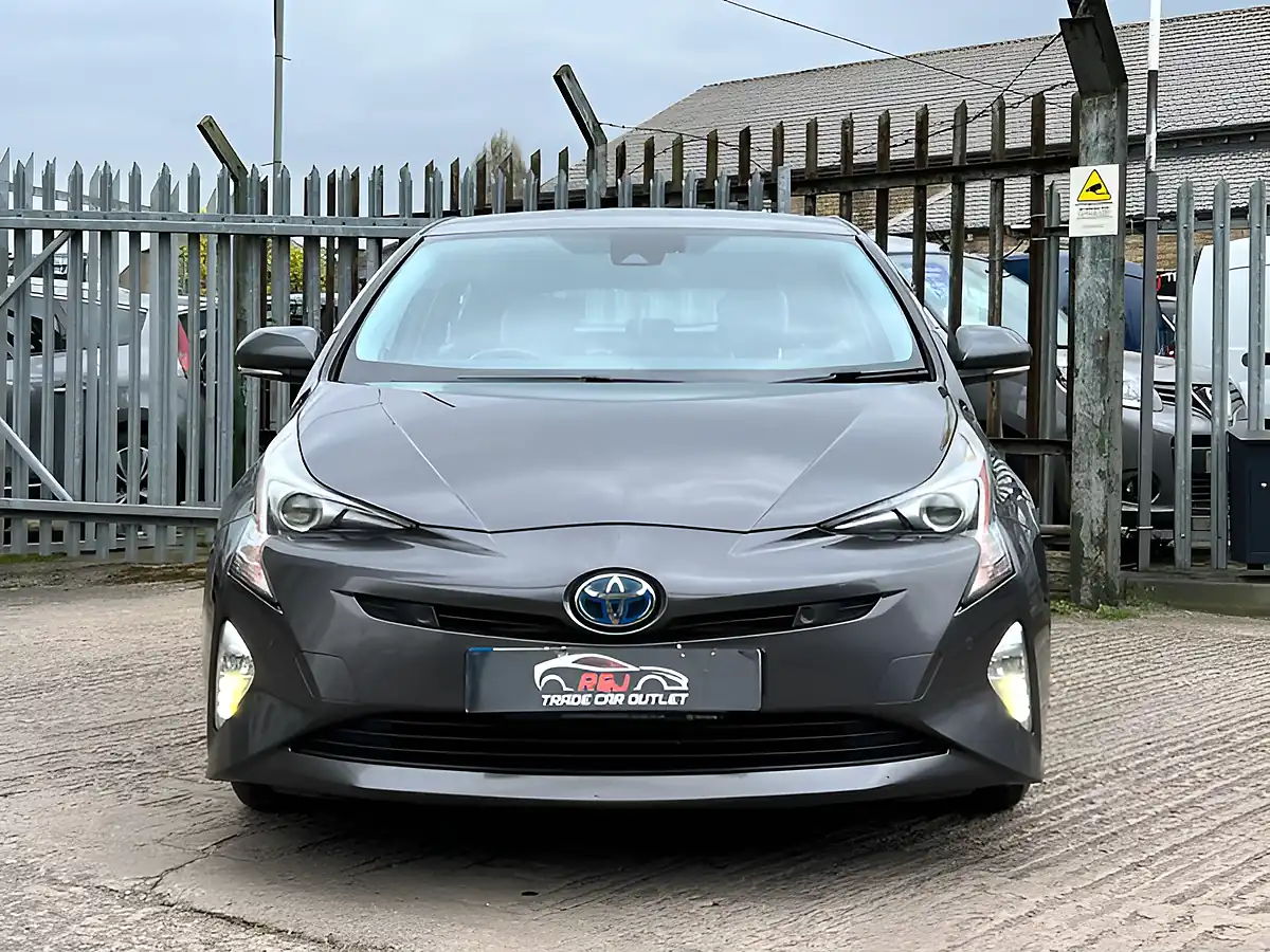Used 2017 Toyota Prius Business Edition Plus Grey - Interior and Exterior details 7
