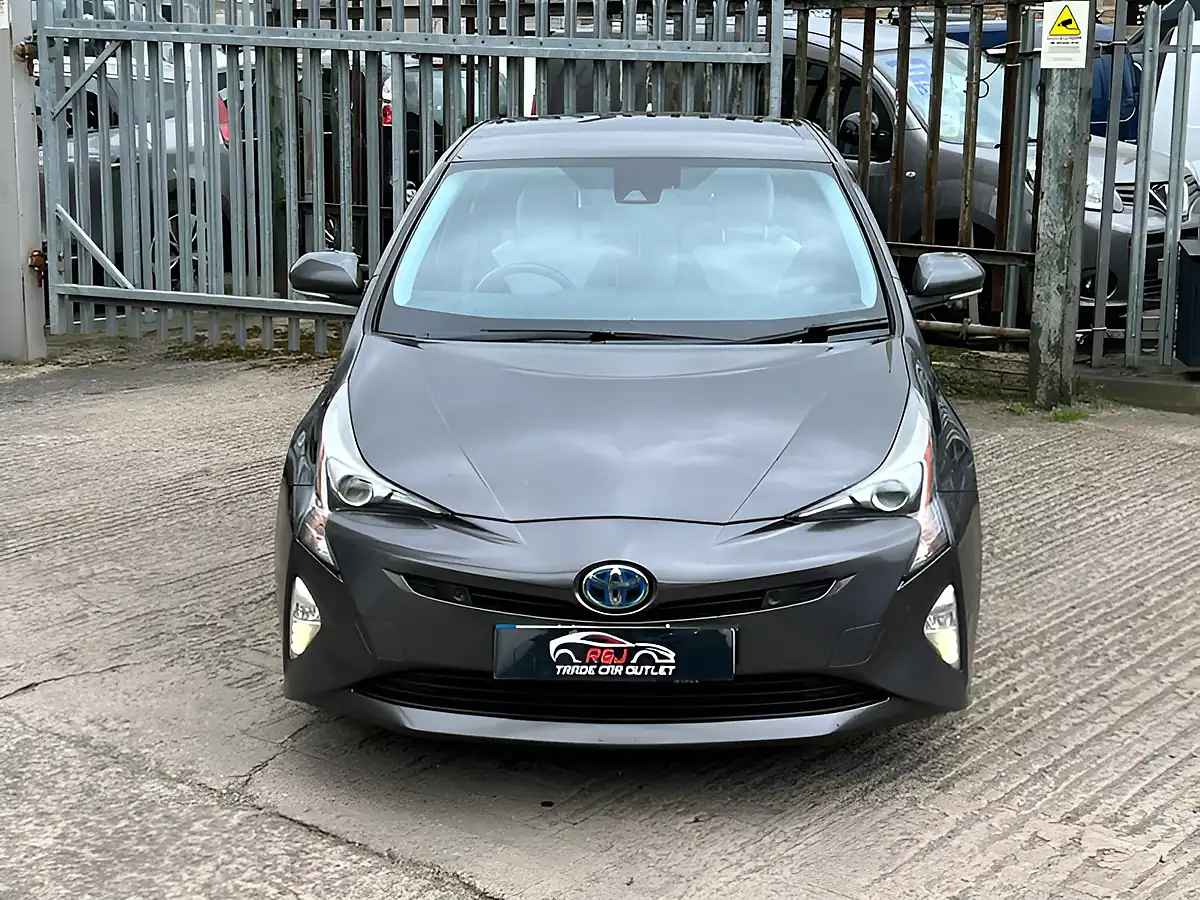 Used 2017 Toyota Prius Business Edition Plus Grey - Interior and Exterior details 8