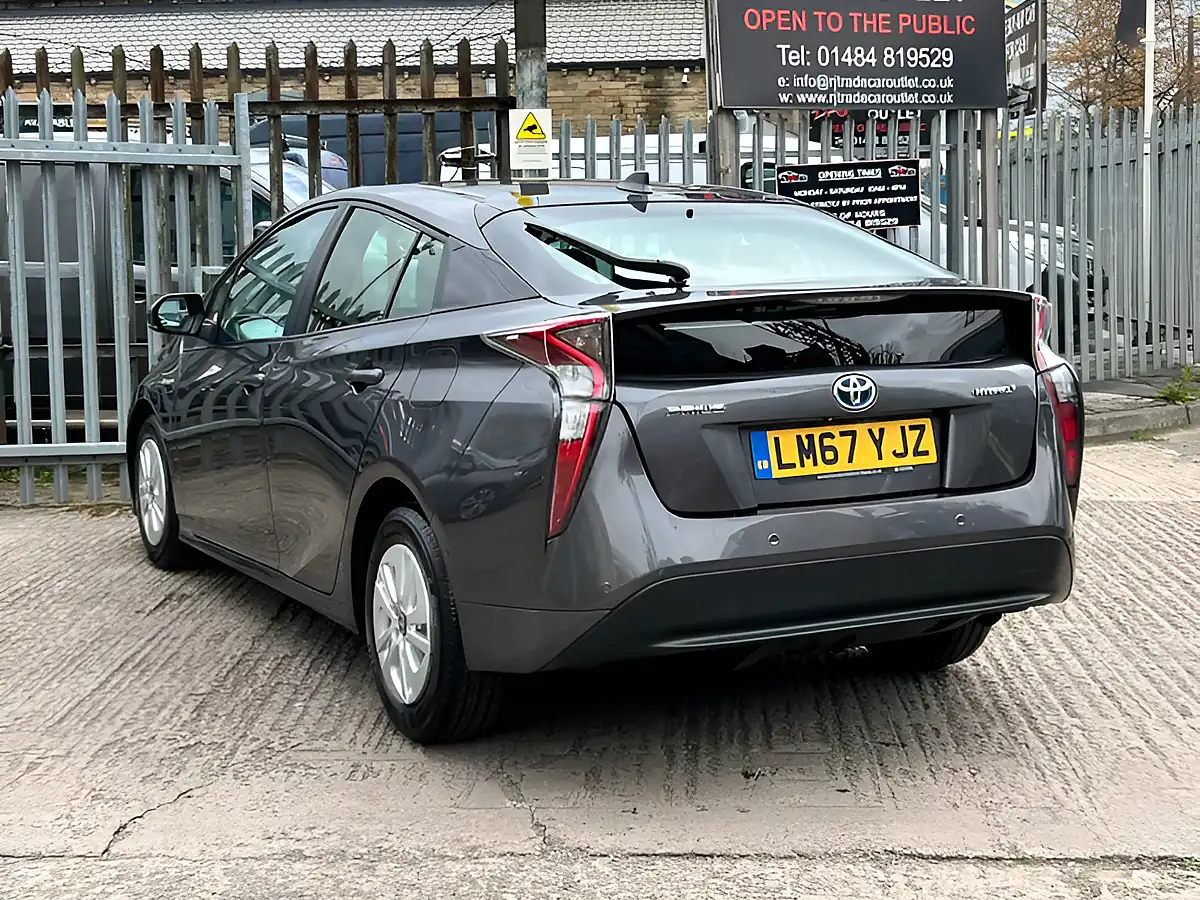 Used 2017 Toyota Prius Business Edition Plus Grey - Interior and Exterior details 9