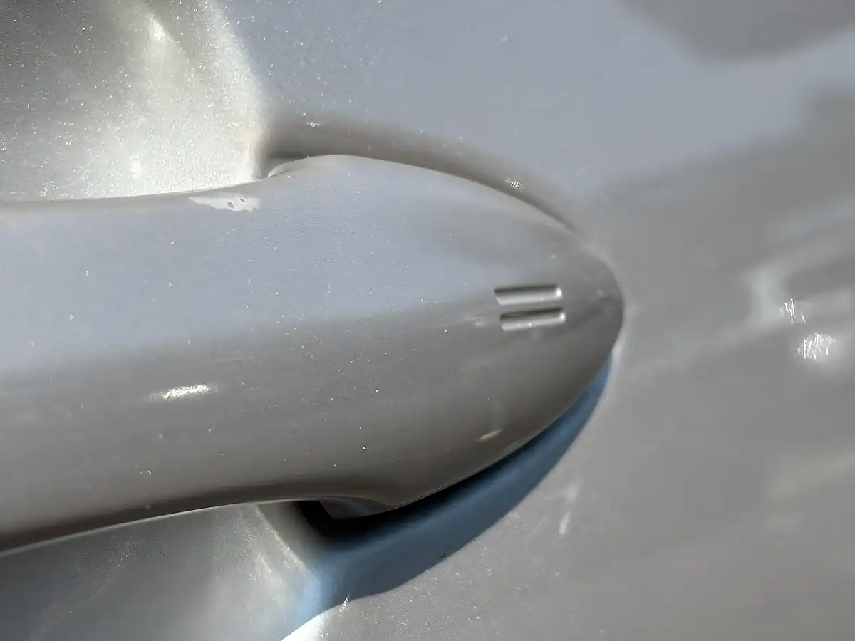 Used 2017 Toyota Prius Excel Silver - Interior and Exterior details 10