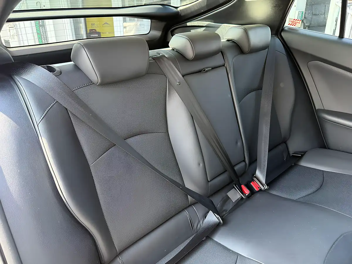 Used 2017 Toyota Prius Excel Silver - Interior and Exterior details 3