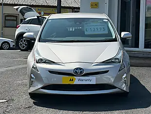 Used 2017 Toyota Prius Excel Silver - Interior and Exterior details 6