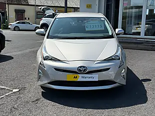 Used 2017 Toyota Prius Excel Silver - Interior and Exterior details 7